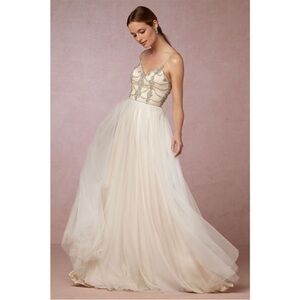 Elegant Ivory Tulle Gown